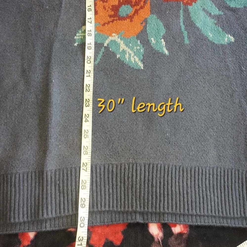 Abercrombie and Fitch Sweater size XL NWT